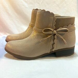 Kelly & Kate Brooke Boots youth girls size 4 M‎